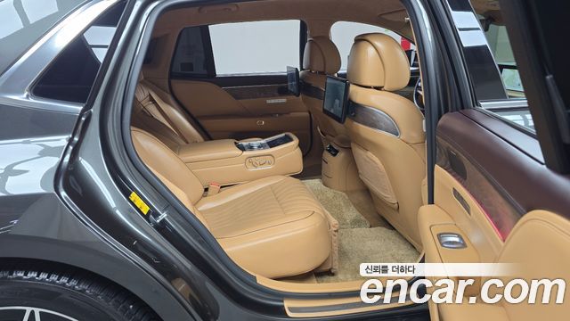 Genesis G90 2022 — photo 12