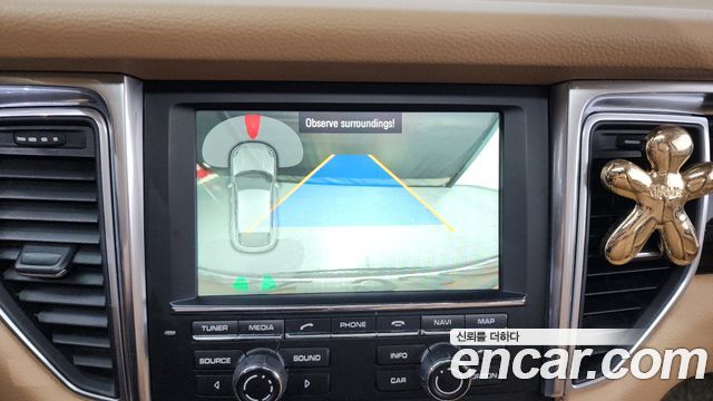 Porsche Macan 2015 — photo 15