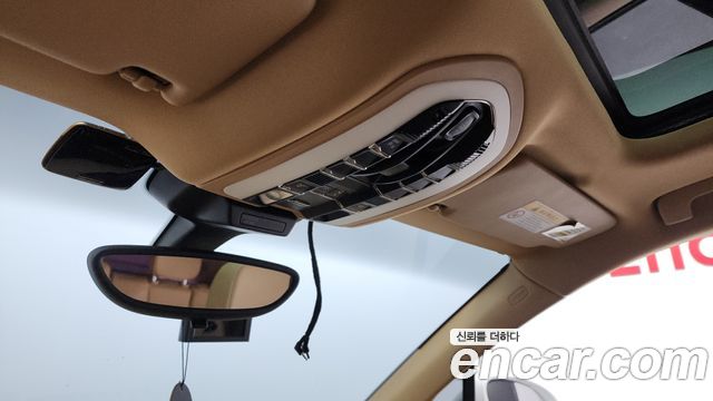 Porsche Macan 2015 — photo 16