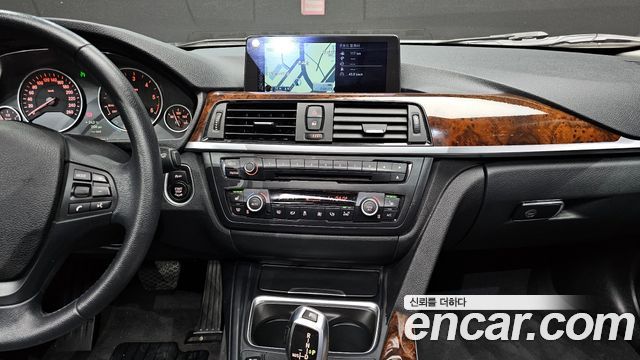BMW 3-Series 2014 — photo 14