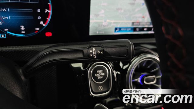 Mercedes-Benz A-Class 2021 — photo 9