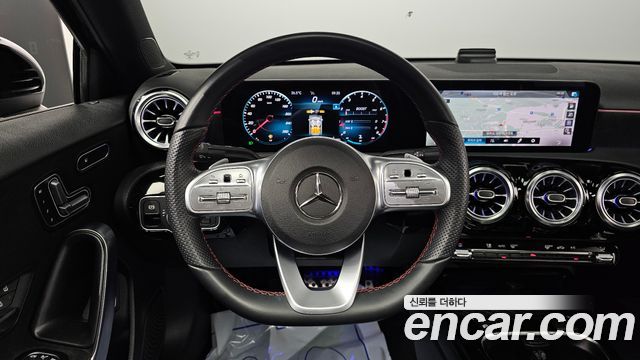 Mercedes-Benz A-Class 2021 — photo 16