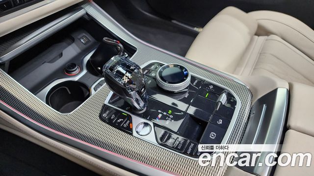 BMW X5 2021 — photo 9
