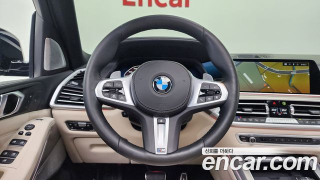 BMW X5 2021 — photo 14
