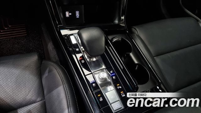 Kia K7 2020 — photo 9