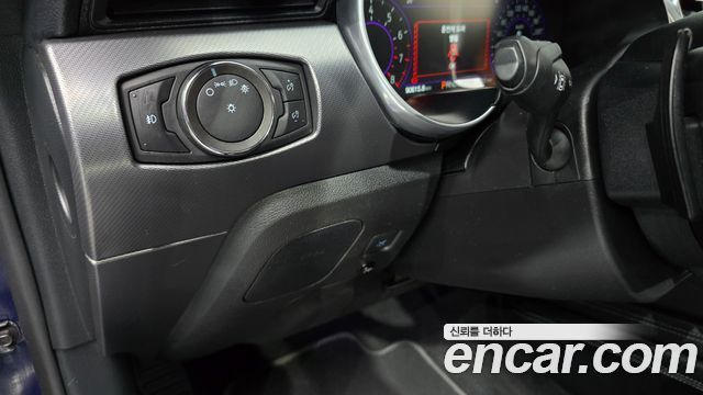 Ford Mustang 2020 — photo 14