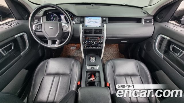 Land Rover Discovery Sport 2016 — photo 7