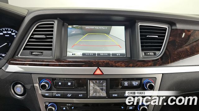 Hyundai Genesis 2015 — photo 17