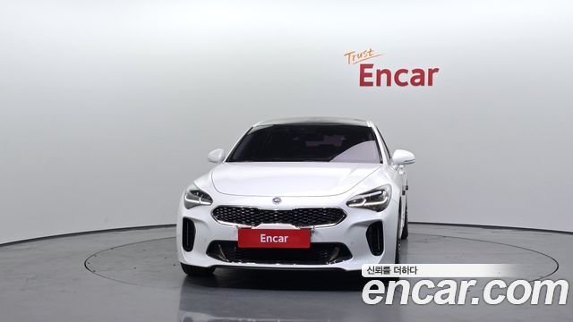 Kia Stinger 2018 — photo 3