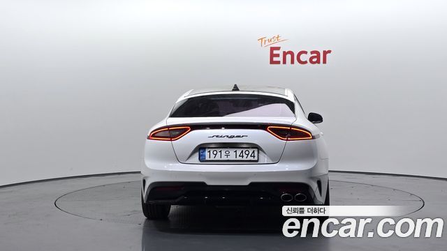 Kia Stinger 2018 — photo 4