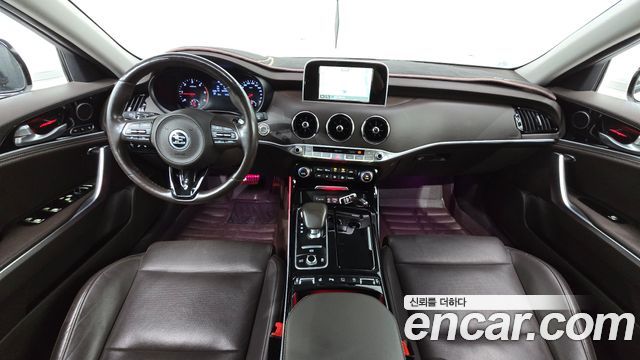 Kia Stinger 2018 — photo 7