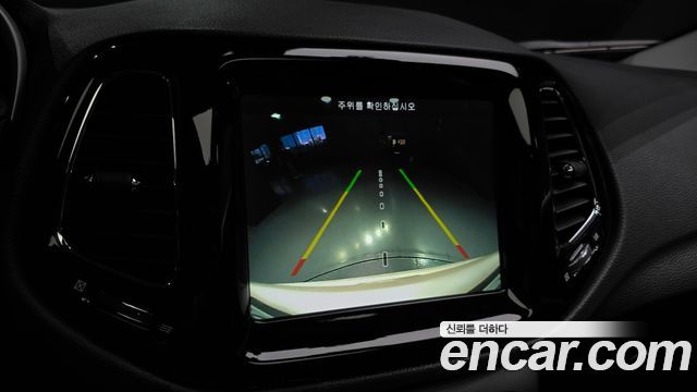 Jeep Compass 2019 — photo 15