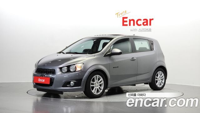 Chevrolet Korea Aveo 2012 — photo 1