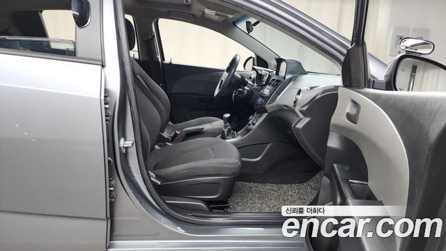 Chevrolet Korea Aveo 2012 — photo 11