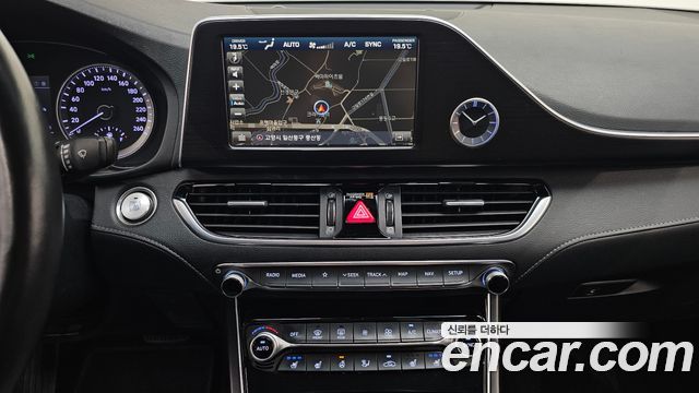 Hyundai Grandeur 2018 — photo 14