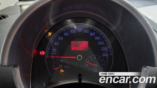 Volkswagen Beatle 2006 — photo 8
