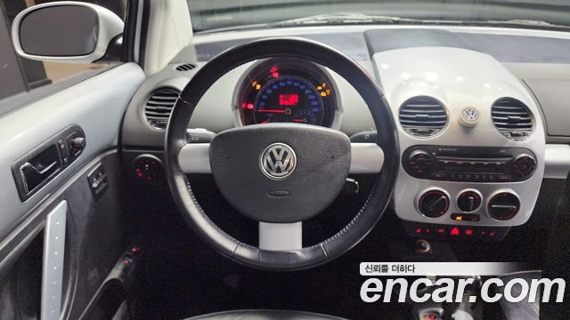 Volkswagen Beatle 2006 — photo 13