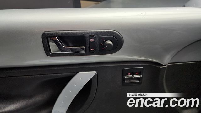 Volkswagen Beatle 2006 — photo 18
