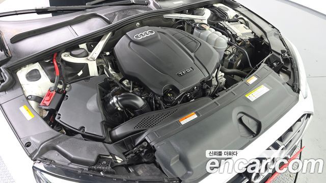 Audi A4 2021 — photo 6