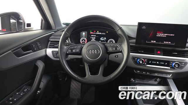 Audi A4 2021 — photo 13