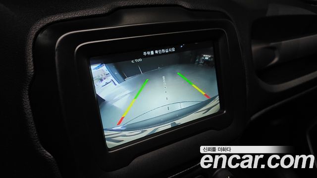 Jeep Renegade 2021 — photo 15