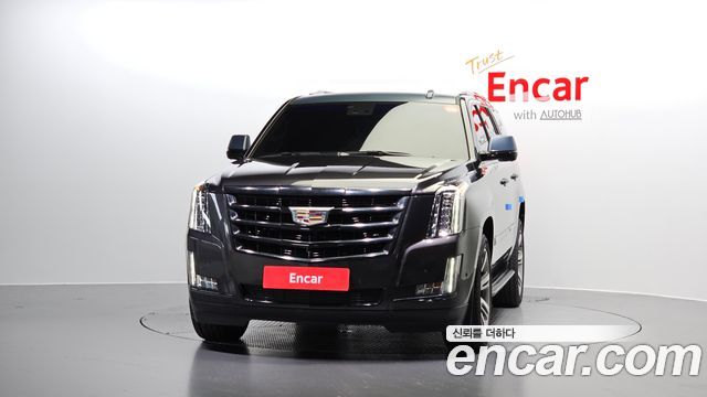 Cadillac Escalade 2018 — photo 3