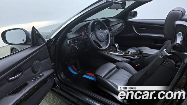 BMW 3-Series 2010 — photo 10