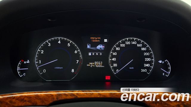 Hyundai Equus 2012 — photo 8