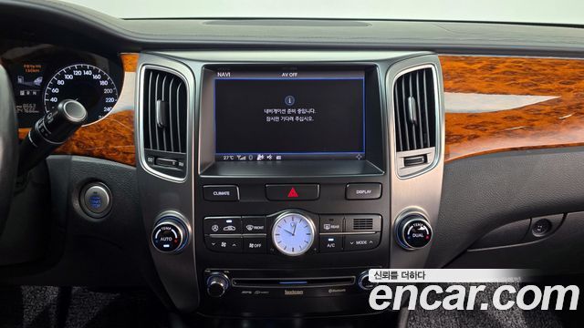 Hyundai Equus 2012 — photo 15