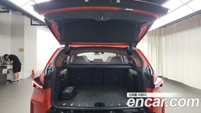 BMW XM 2023 — photo 21