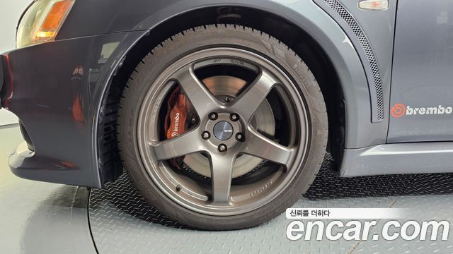 Mitsubishi Lancer Evolution 2008 — photo 5