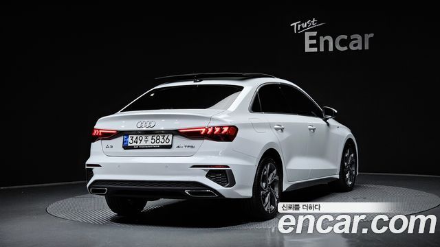 Audi A3 2023 — photo 2