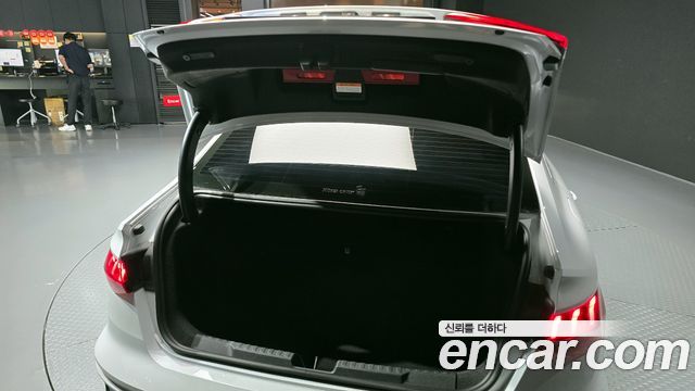 Audi A3 2023 — photo 20