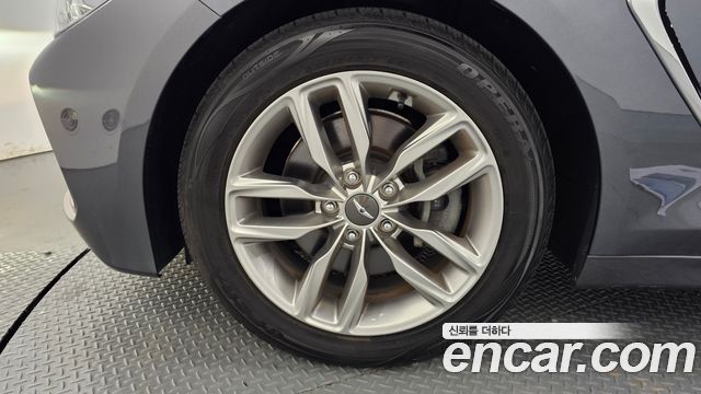 Genesis G70 2018 — photo 5