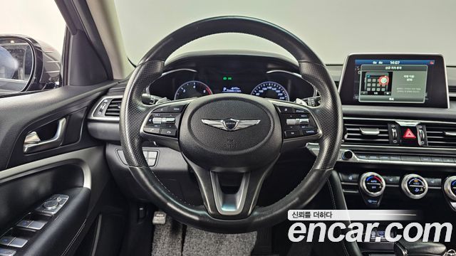 Genesis G70 2018 — photo 13
