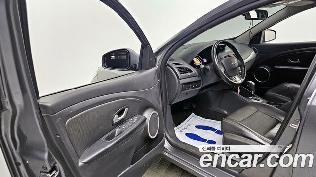 Renault Korea SM3 2017 — photo 10