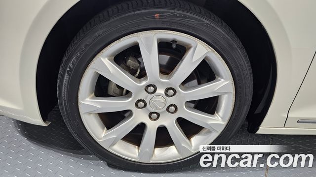 Chevrolet Korea Alpheon 2011 — photo 5