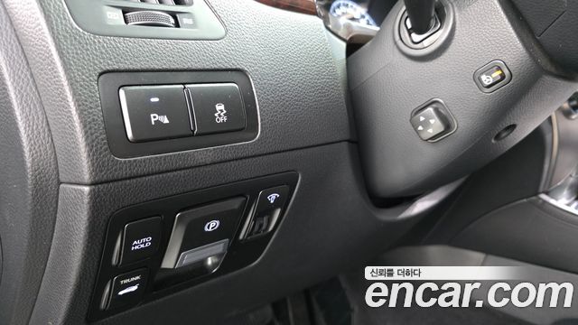 Hyundai Equus 2012 — photo 13