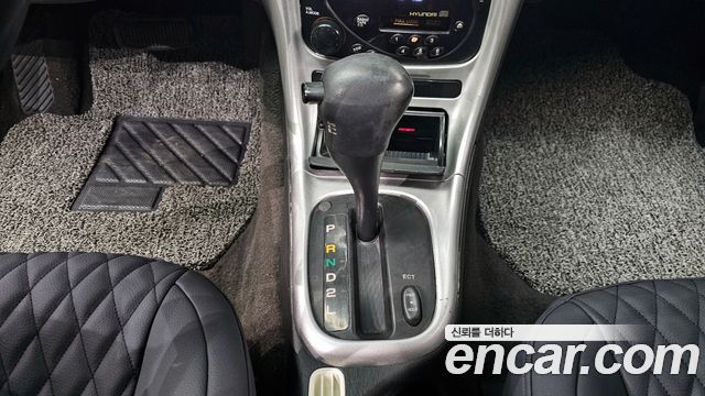 Hyundai Tiburon 1997 — photo 9