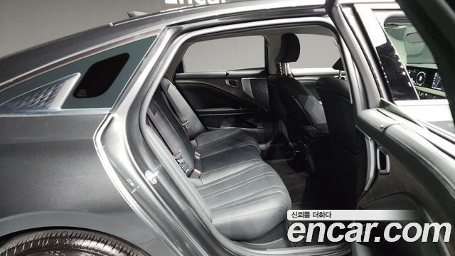 Kia K8 2023 — photo 12