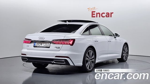 Audi A6 2023 — photo 2