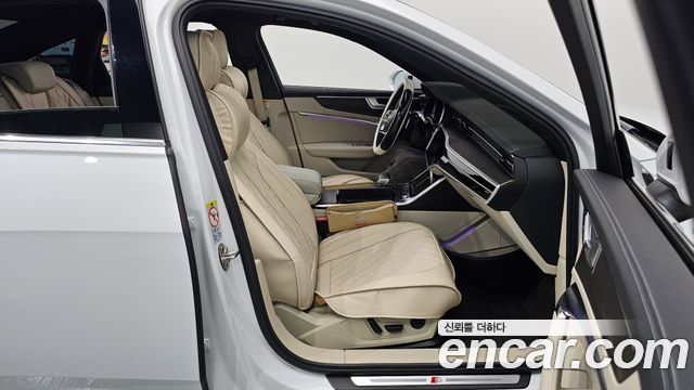 Audi A6 2023 — photo 10