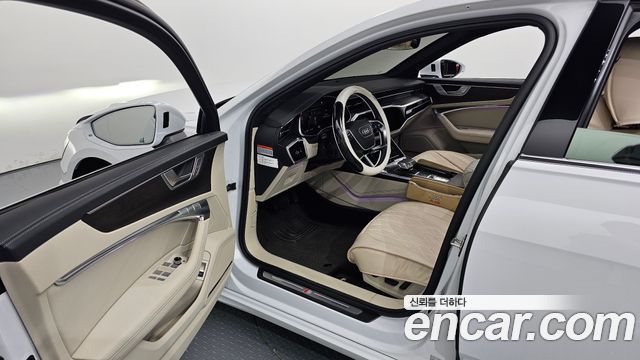 Audi A6 2023 — photo 11
