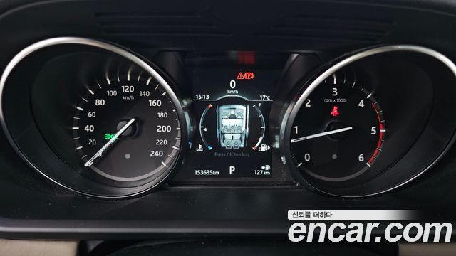 Land Rover Discovery 2018 — photo 8