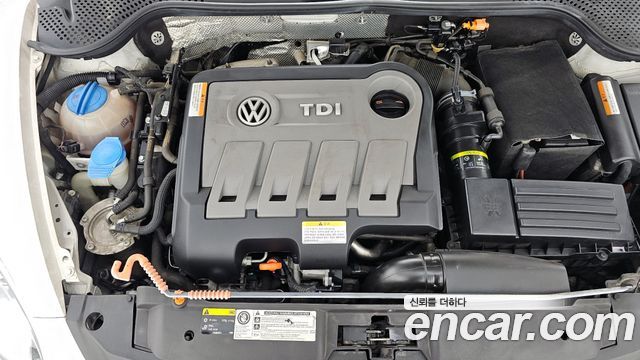 Volkswagen Beatle 2013 — photo 6