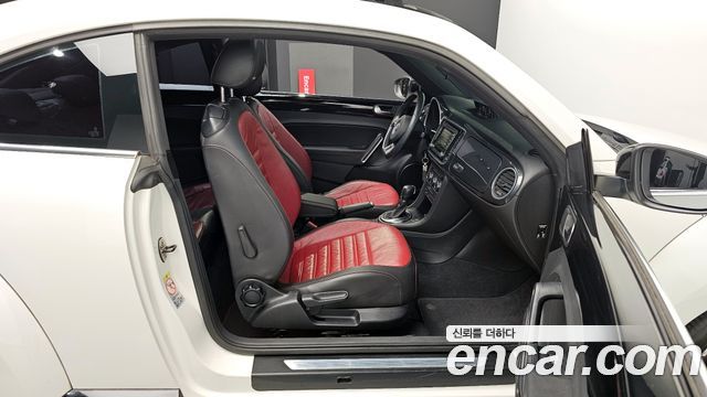 Volkswagen Beatle 2013 — photo 11