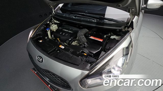 Kia Carens 2014 — photo 6