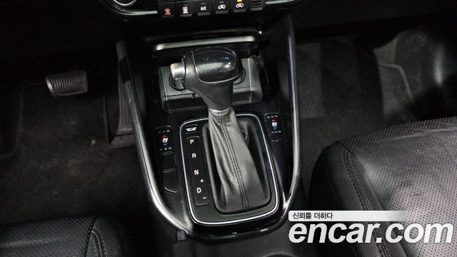 Kia Carens 2014 — photo 9