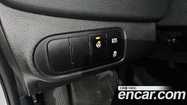 Kia Carens 2014 — photo 16