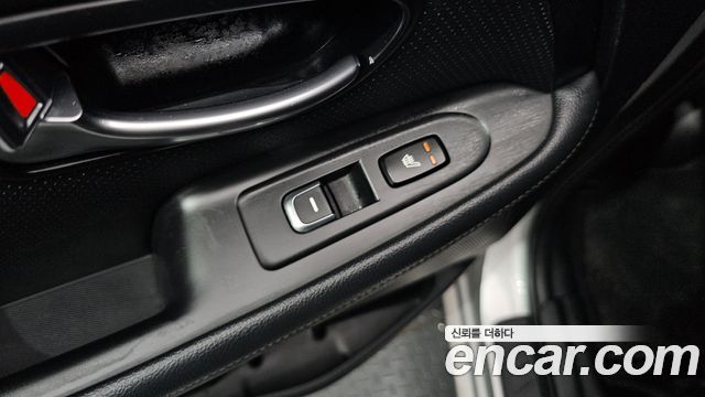 Kia Carens 2014 — photo 18